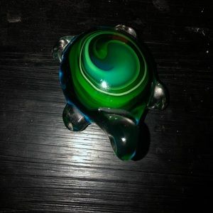 Glass sea turtle